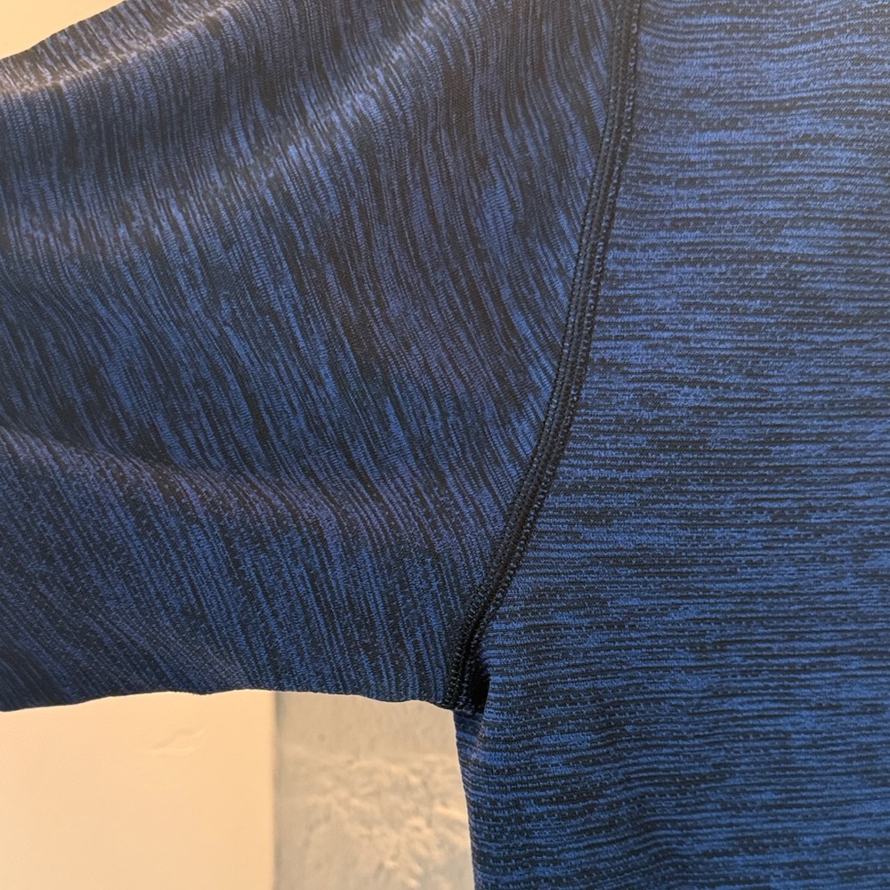 XL Lululemon Navy Blue Men's Short Sleeve Tee - Picture 5 of 5